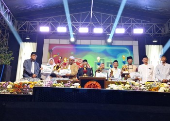 MI Sunan Muria Raih Juara 1 Pawai Islami di Desa Poncokusumo dalam Peringatan Maulid Nabi Muhammad SAW