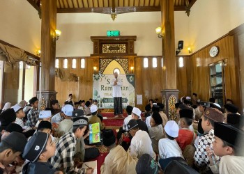 Safari Ramadhan MI Sunan Muria Poncokusumo di Masjid Nurul Huda